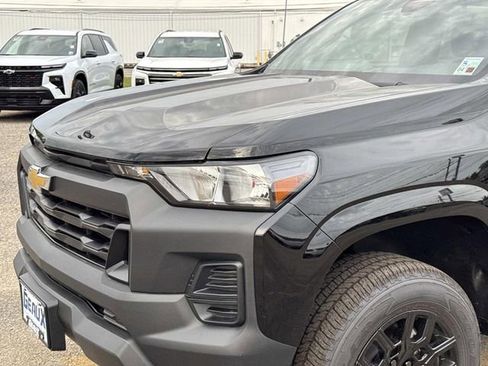 New 2026 Chevrolet Colorado W/T w/ WT Custom Package RWD image 2