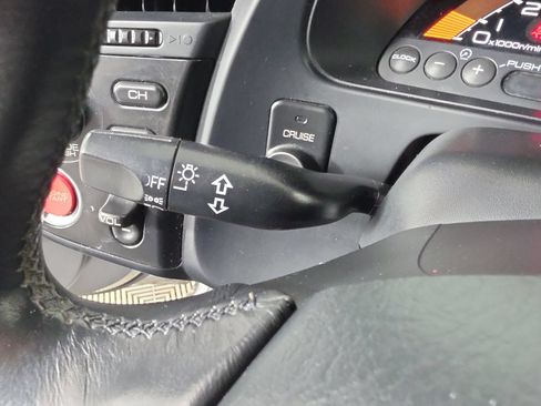 Used 2005 Honda S2000 image 23