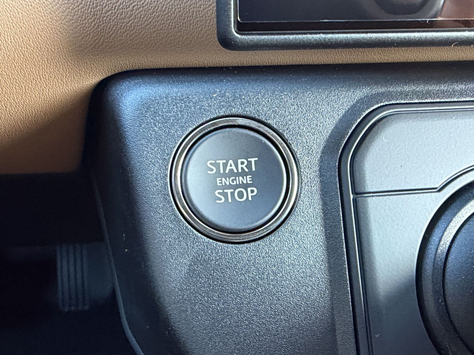 New 2026 Land Rover Defender 110 S AWD/4WD image 17