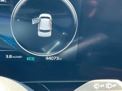 Used 2023 Kia Niro Wave w/ Wave Preserve Package FWD image 26