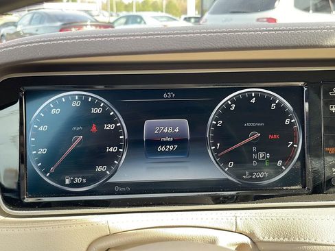 Used 2016 Mercedes-Benz S 550 4MATIC Sedan image 9