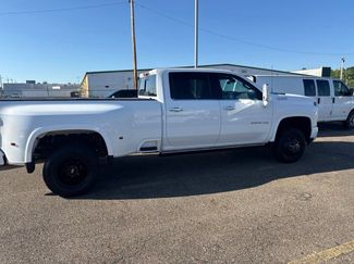 Used 2023 Chevrolet Silverado 3500 High Country w/ LPO, Hitch Package AWD/4WD video 1