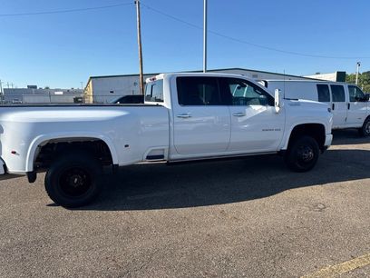Used 2023 Chevrolet Silverado 3500 High Country w/ LPO, Hitch Package