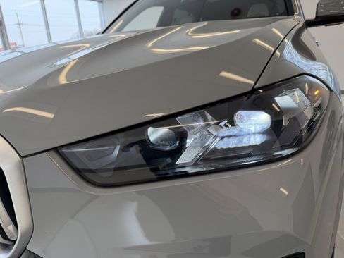Used 2024 BMW X5 xDrive40i w/ M Sport Package image 52