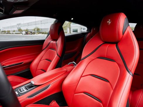 Used 2020 Ferrari GTC4Lusso T RWD image 46