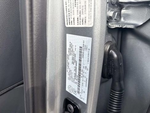 Used 2025 Ford F150 Lariat image 20