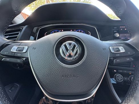 Used 2020 Volkswagen Jetta SEL image 15