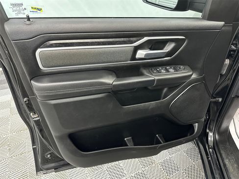 Used 2022 RAM 1500 Big Horn image 6