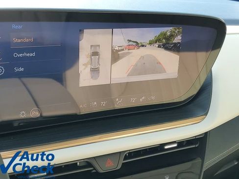 Used 2024 Buick Envision Avenir AWD/4WD image 27