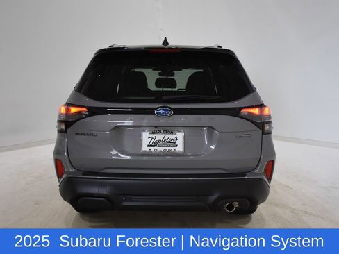 Used 2025 Subaru Forester Touring w/ Touring Package image 5