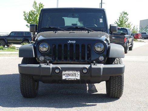Used 2015 Jeep Wrangler Unlimited Sport w/ Quick Order Package 24S AWD/4WD image 2