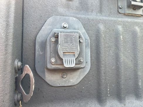 Used 2017 Ford F350 Lariat w/ Lariat Value Package image 20