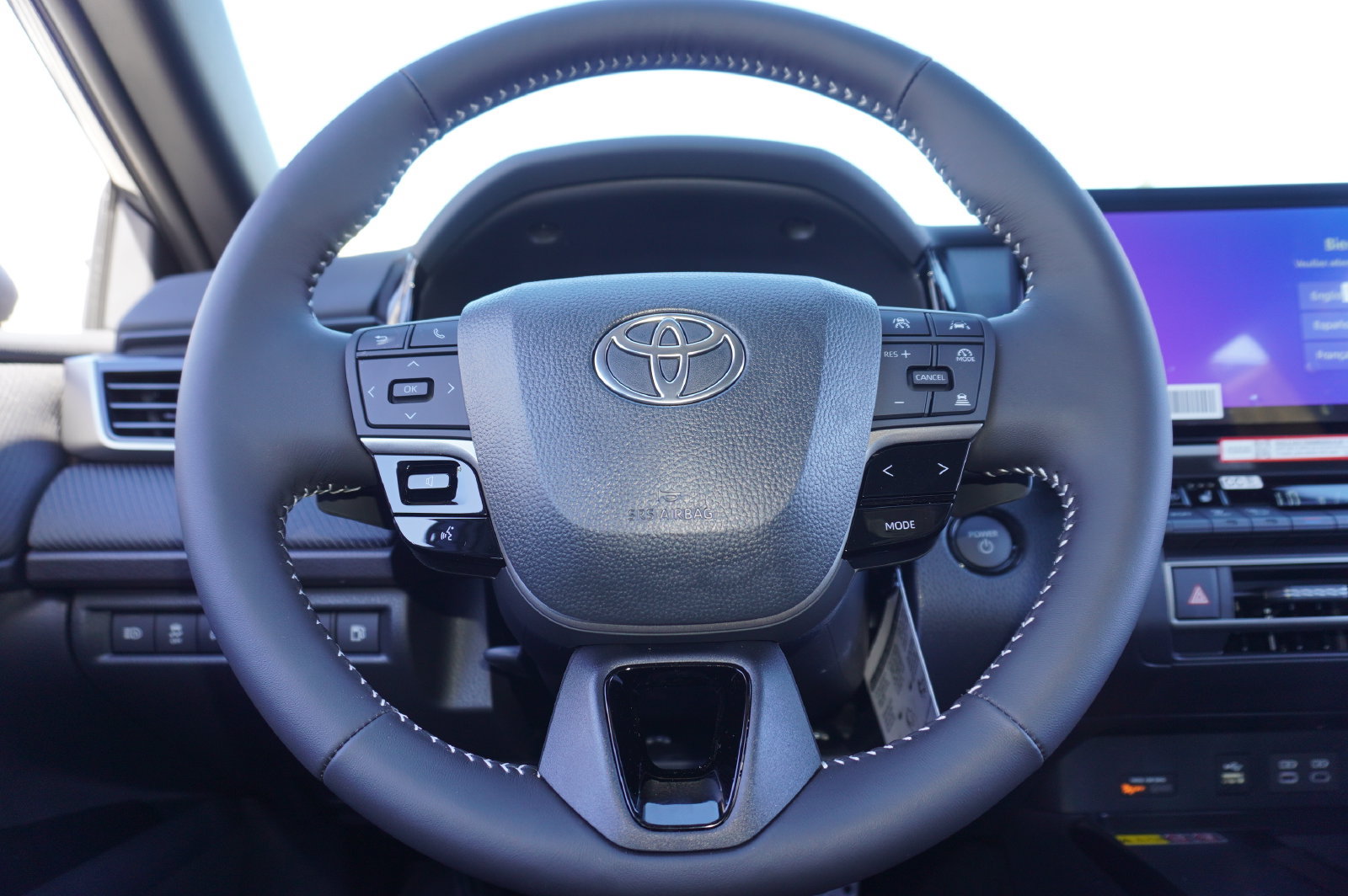 Used 2026 Toyota Camry SE w/ Multimedia Upgrade Package FWD image 16