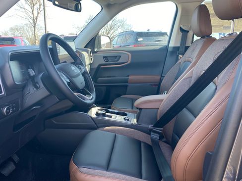 New 2026 Ford Bronco Sport Outer Banks AWD/4WD image 9