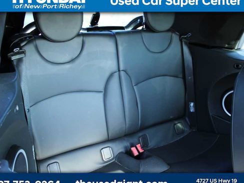 Used 2011 MINI Cooper S FWD image 9