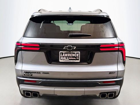 Used 2026 Chevrolet Traverse Z71 w/ Enhanced Driving Package AWD/4WD image 5