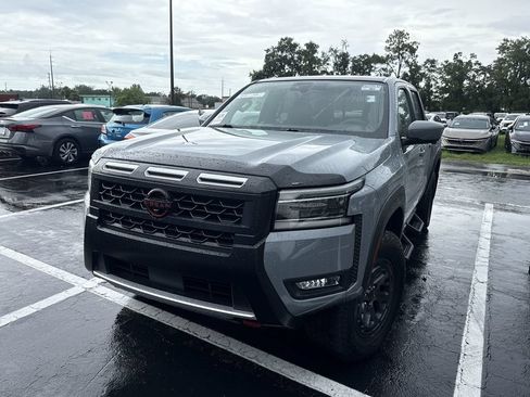 Used 2025 Nissan Frontier PRO-4X w/ Pro Premium Package AWD/4WD image 2