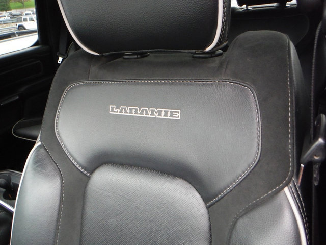 Used 2025 RAM 1500 Laramie AWD/4WD image 5