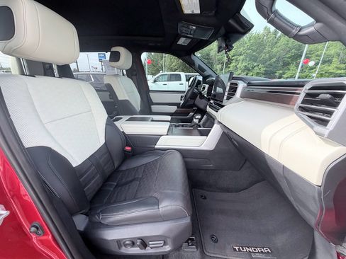 Used 2023 Toyota Tundra Capstone AWD/4WD image 27