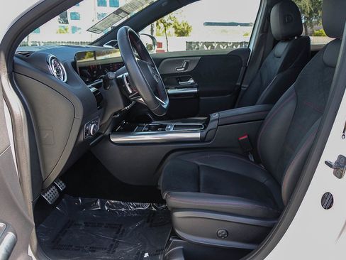 Certified 2025 Mercedes-Benz GLA 250 image 18