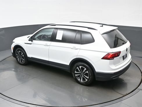 Used 2023 Volkswagen Tiguan S image 33