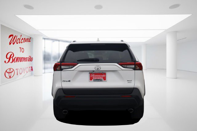 Used 2025 Toyota RAV4 XLE w/ Weather Package AWD/4WD image 6