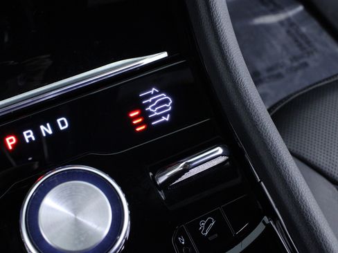 Used 2022 Jeep Grand Cherokee L Overland image 36