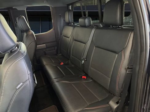 Used 2021 Ford F150 Lariat AWD/4WD image 13