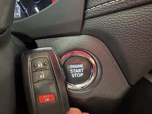 Certified 2025 Toyota RAV4 XLE image 27