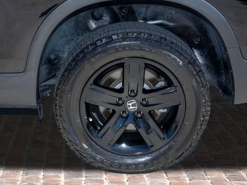 Certified 2023 Honda Ridgeline Black Edition image 41