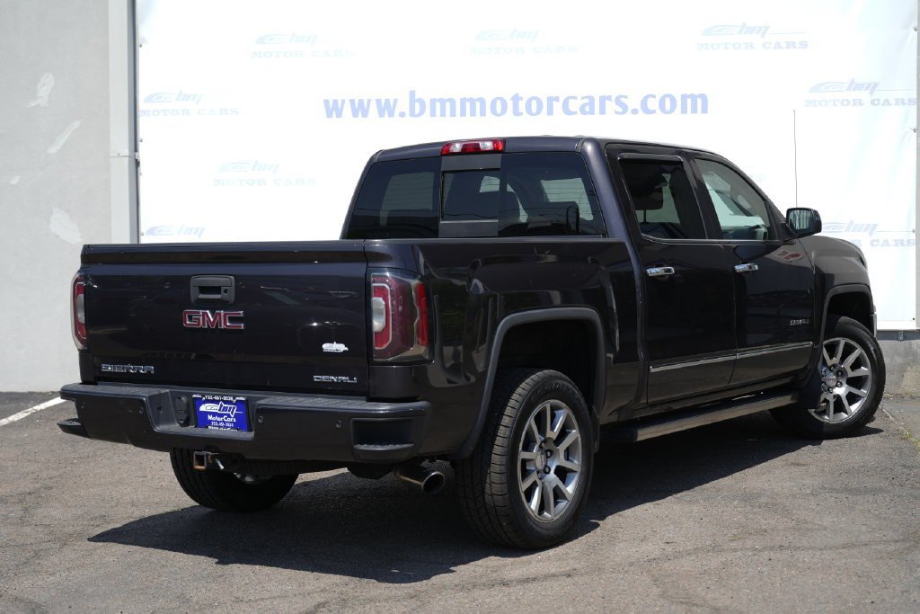 Used 2016 GMC Sierra 1500 Denali w/ Enhanced Driver Alert Package AWD/4WD image 3