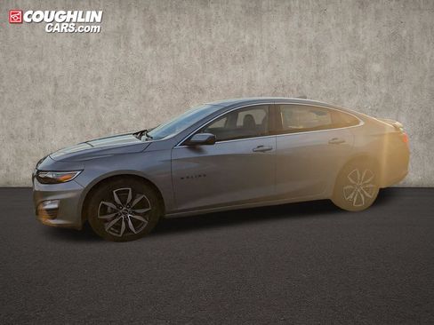 Used 2024 Chevrolet Malibu RS w/ LPO, Floor Liner Package FWD image 4