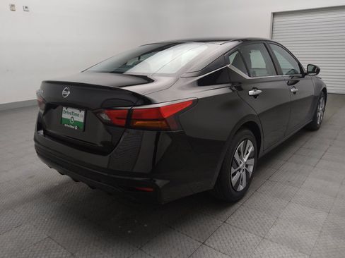 Used 2021 Nissan Altima 2.5 S FWD image 9