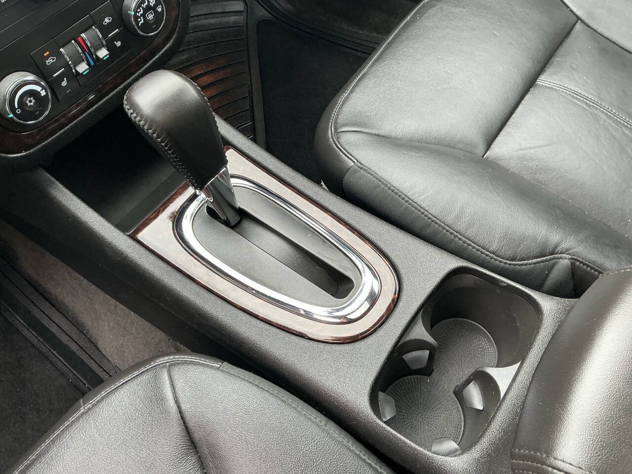 Used 2012 Chevrolet Impala LTZ FWD image 20