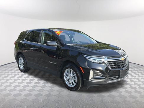 Used 2024 Chevrolet Equinox LT FWD image 3