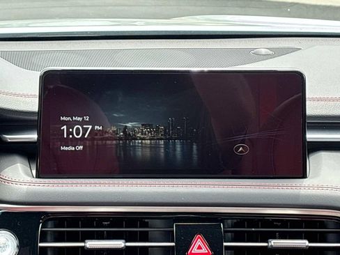 Used 2025 Genesis G70 3.3T Advanced w/ Sport Prestige Package image 9