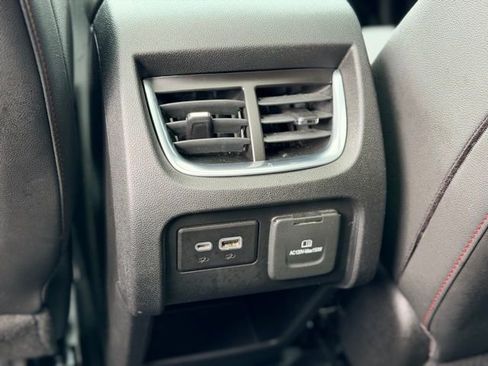 Used 2022 Chevrolet Blazer RS w/ Enhanced Convenience Package image 25