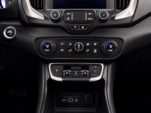 Used 2023 GMC Terrain Denali AWD/4WD image 21