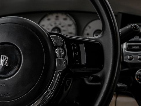Used 2014 Rolls-Royce Ghost image 29