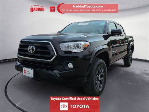 Certified 2023 Toyota Tacoma SR5 AWD/4WD image 1