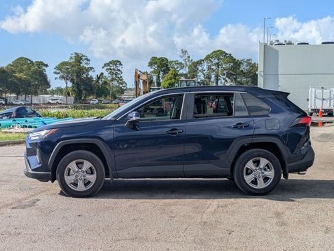 Used 2025 Toyota RAV4 XLE w/ Convenience Package FWD image 7