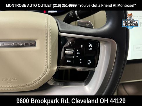 Used 2025 Land Rover Range Rover SE image 19