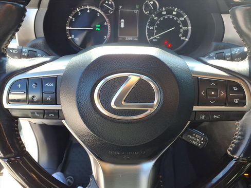 Used 2023 Lexus GX 460 Premium image 11