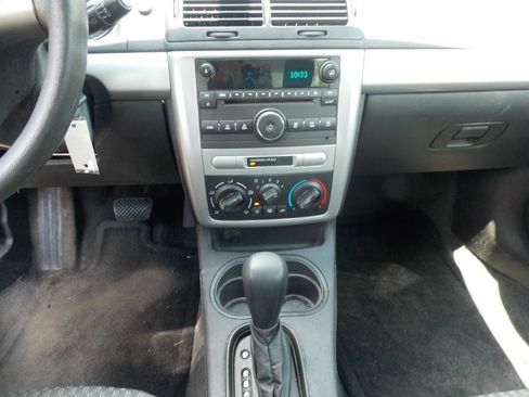 Used 2009 Chevrolet Cobalt LT w/ Preferred Equipment Group FWD image 8