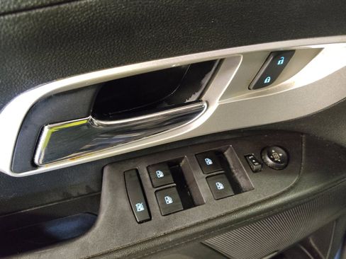 Used 2016 Chevrolet Equinox LT w/ Convenience Package image 27