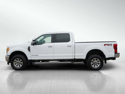 Used 2017 Ford F350 Lariat w/ Lariat Ultimate Package image 3