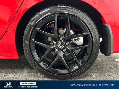 Used 2025 Honda Civic Sport image 14