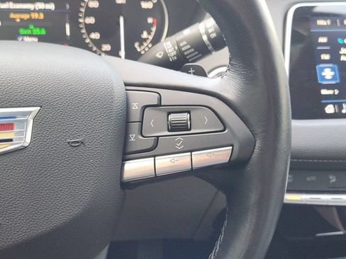 Used 2023 Cadillac XT4 Luxury w/ Cold Weather Package FWD image 30
