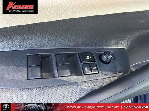 Used 2024 Toyota Corolla LE image 22