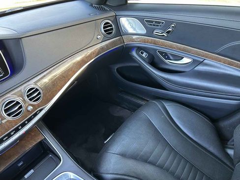 Used 2015 Mercedes-Benz S 550 4MATIC Sedan image 18